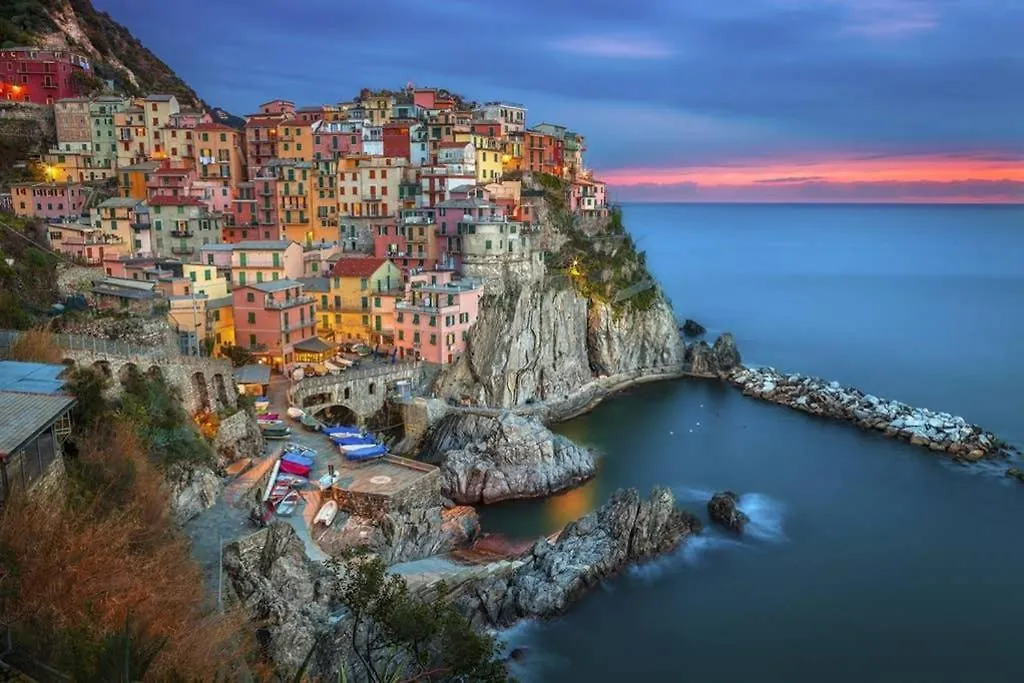 Casa Retro. Historic Center - La Spezia Apartment 0*,  Italy