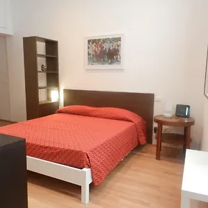 Apartment Central Guesthouse, La Spezia